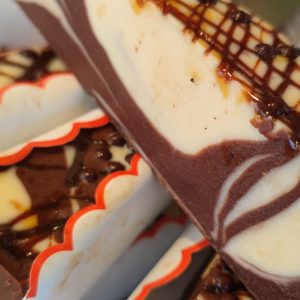 Dunkle Schokolade mit Irish Cream